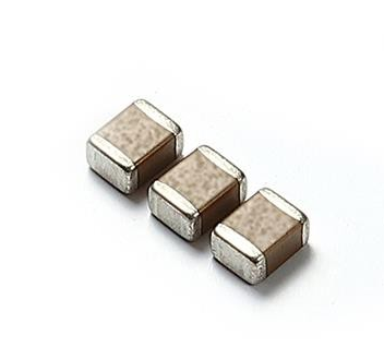 What are the unique advantages of high-voltage ceramic capacitors in application?